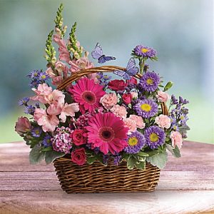 T48-3 Country Basket Blooms | Riverside by Reynebeau Floral